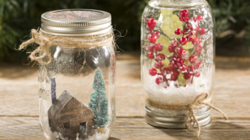 What temperature can a mason jar withstand?