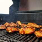 What temperature do you cook chicken on a gas grill?