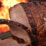 What temperature should a spiral ham be cooked at?