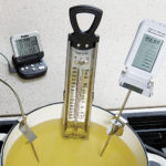 What type of thermometer is best for oil?