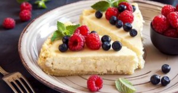 What was Hamilton's favorite dessert?