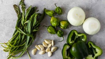 What's the difference between Recaito and sofrito?