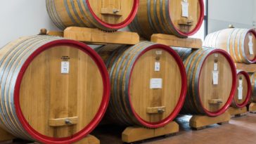 What's the difference between balsamic vinegar and balsamic glaze?