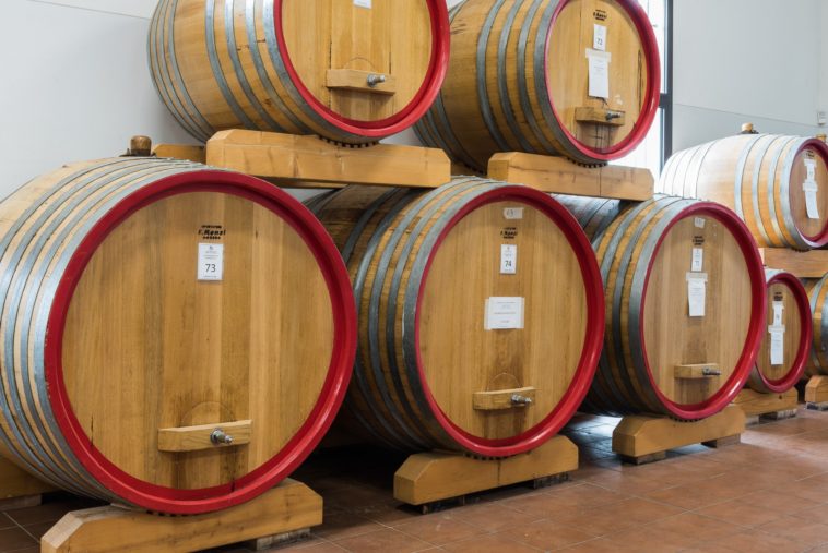 What's the difference between balsamic vinegar and balsamic glaze?