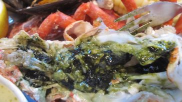 What's the green stuff in my lobster?