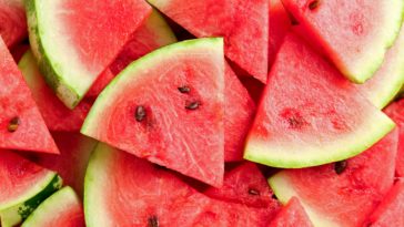When should you not eat a watermelon?