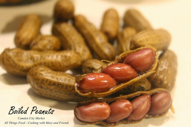 Which is better boiled or roasted peanuts?