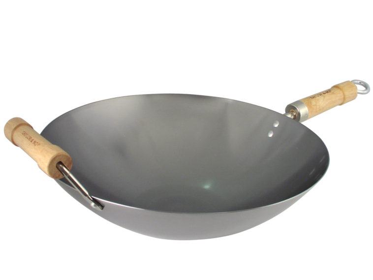Which is better flat or round bottom wok?