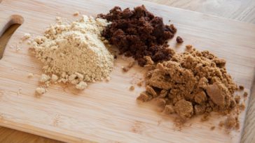 Which is better for baking dark brown sugar or light brown sugar?