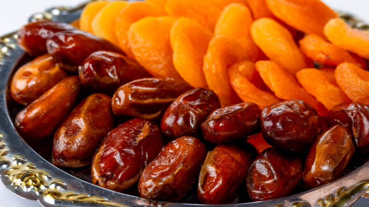 Which is healthier dates or figs?