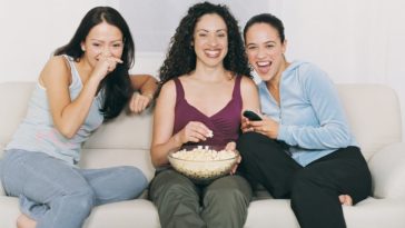 Which is healthier pretzels or popcorn?