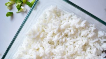 Which is healthier white rice or fried rice?