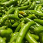 Which is hotter serrano or jalapeño?