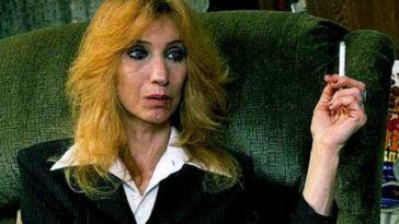 Who is Starflight's mother?