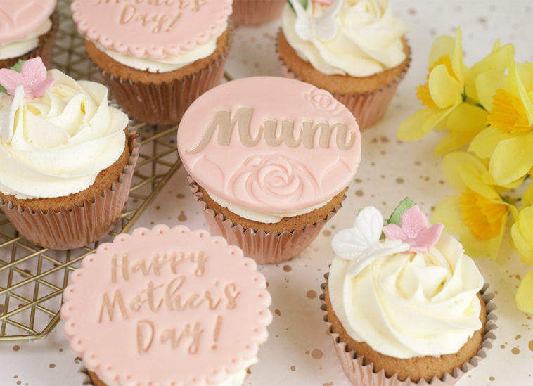 Who is the mother of the cupcake?