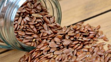 Who should not eat flax seeds?
