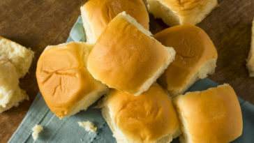 Why are Hawaiian rolls so good?