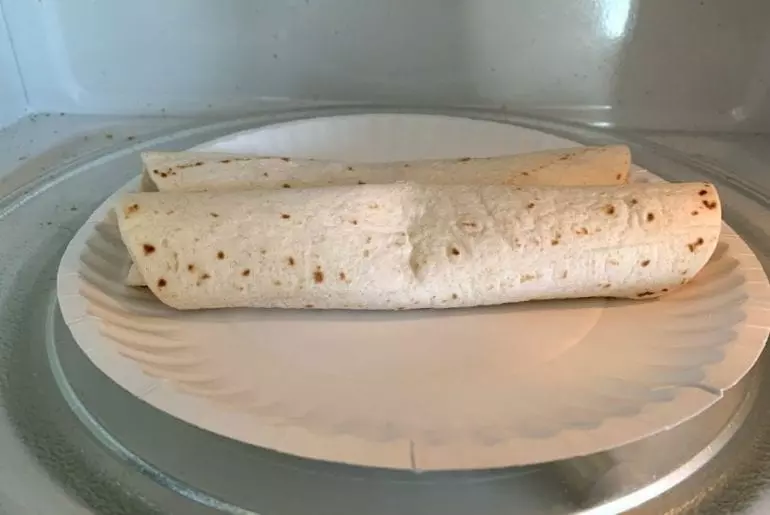 Why are my plates breaking in microwave?