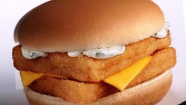 Why did McDonald's stop selling the McDLT?