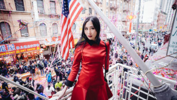 Why do Chinese wear pigtails?