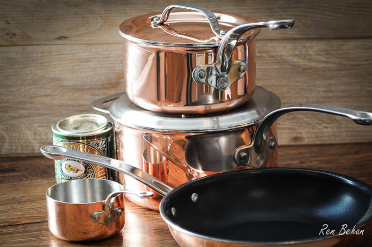 Why do chefs use copper pans?
