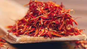 Why is azafran so expensive?