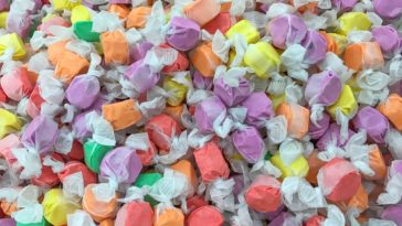 Why is it called a taffy apple?