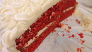 Why is red velvet cake bad for you?
