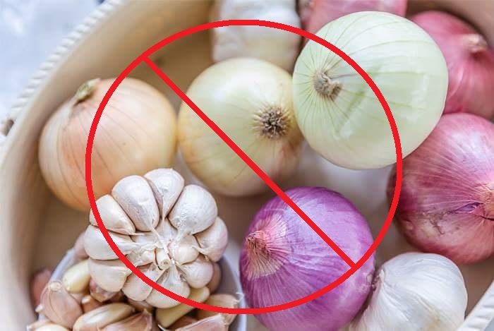 Why we should not eat onion and garlic?