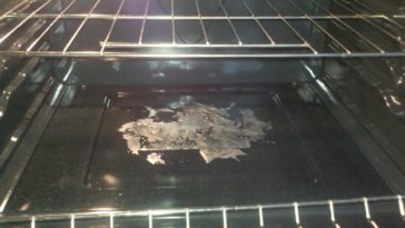 Will aluminum foil melt in the oven?