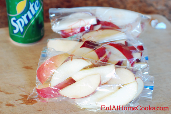 Will apples turn brown in a Ziploc bag?