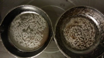 Will vinegar remove seasoning from cast iron?