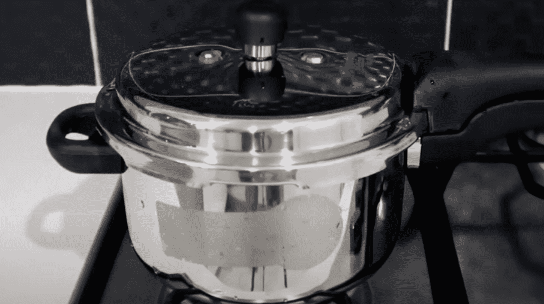 How do you fix a pressure cooker problem?