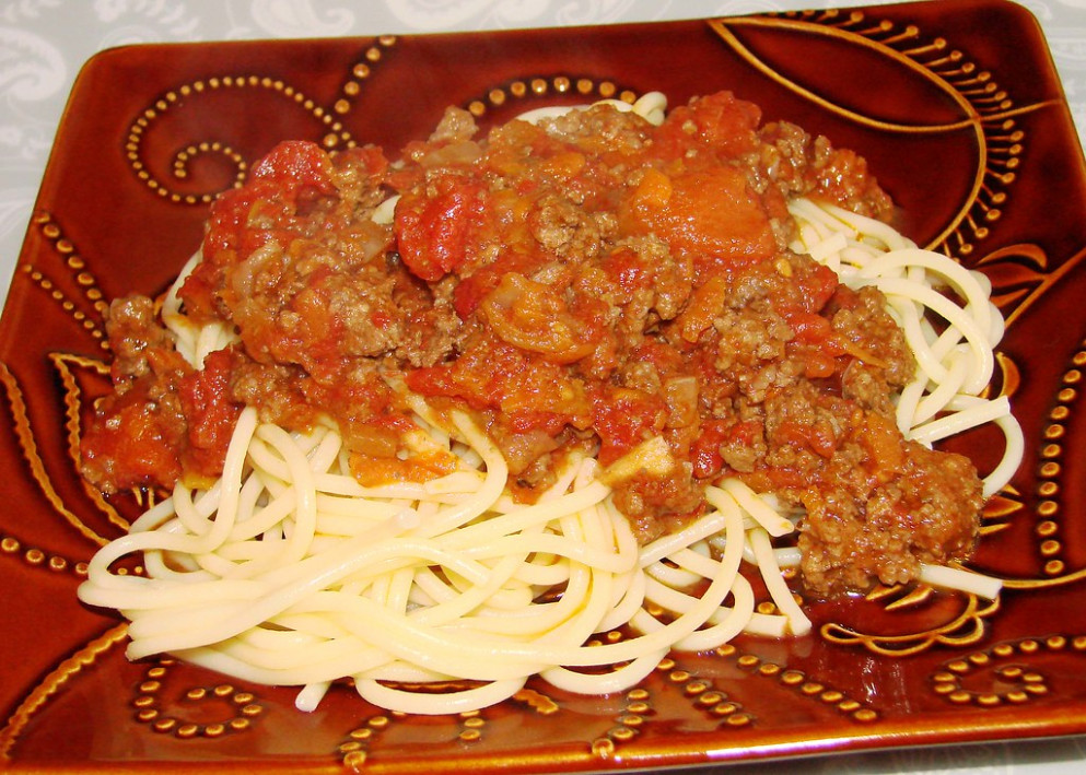 Which red wine is best for Bolognese?
