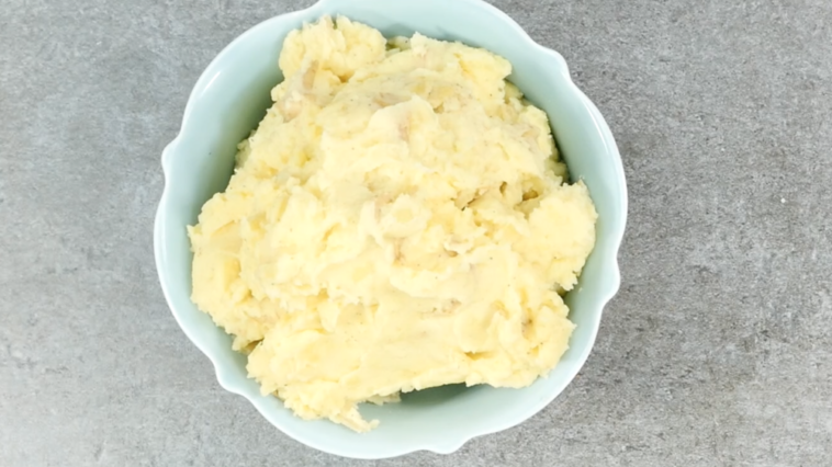 Are Cracker Barrel mashed potatoes real?