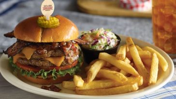Are burgers good at Cracker Barrel?