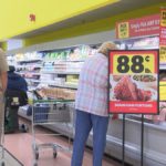 Are grocery stores crowded on Thanksgiving day?