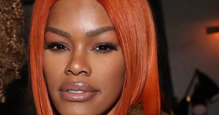 Can I have dyed hair at Olive Garden?