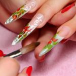 Can a server wear acrylic nails?