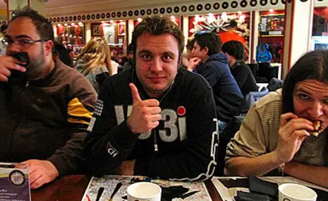 Can you get kicked out of a buffet for eating too much?