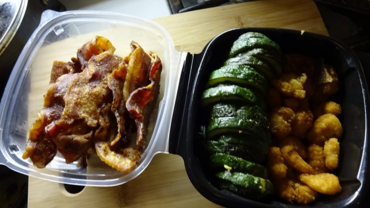 Can you take home food from Golden Corral?