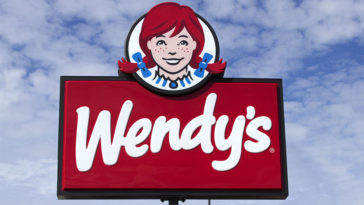 Do Wendy's employees get free food?