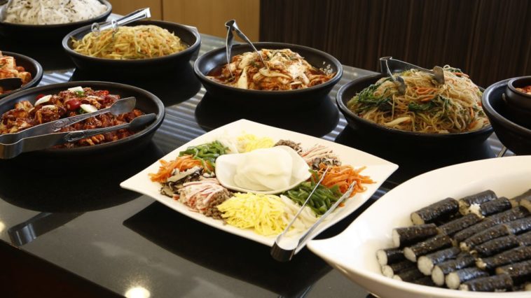 Do buffets throw away food?