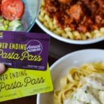 Do servers split tips at Olive Garden?