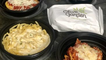 Do you get free breadsticks at Olive Garden?