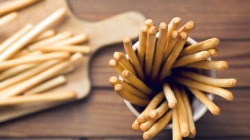 Does Aldi sell breadsticks?