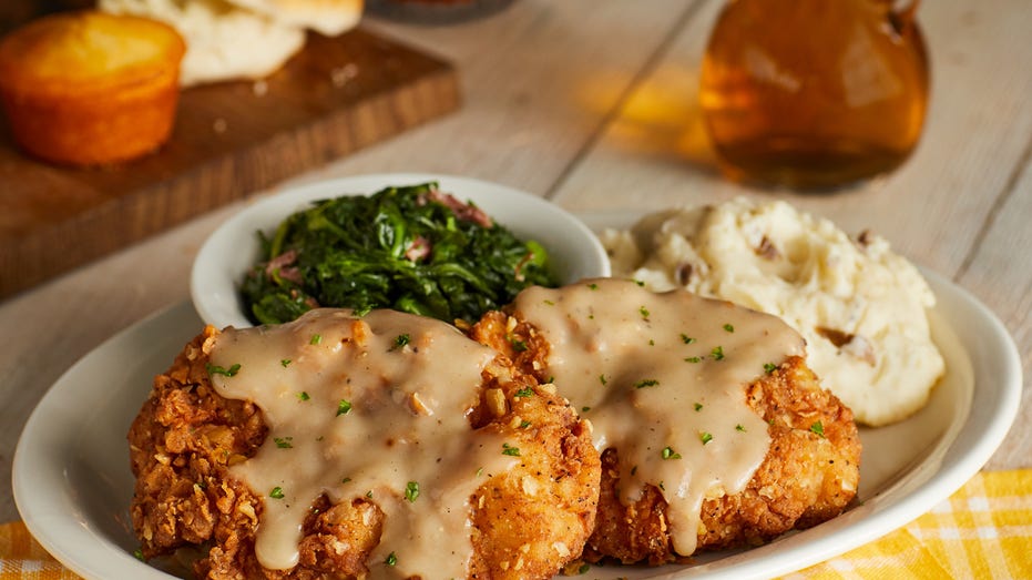 Cracker Barrel sertil des côtelettes de porc