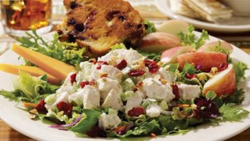 Does Cracker Barrel have chicken salad?