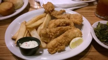 Does Cracker Barrel have cod fish?