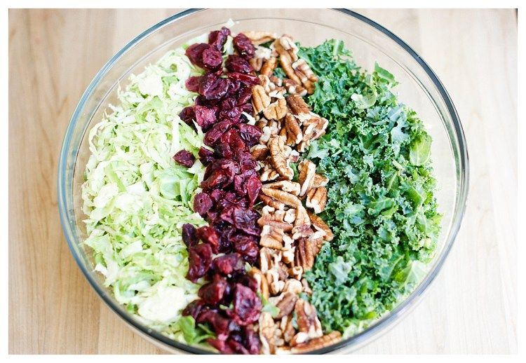 Does Cracker Barrel serve salads?